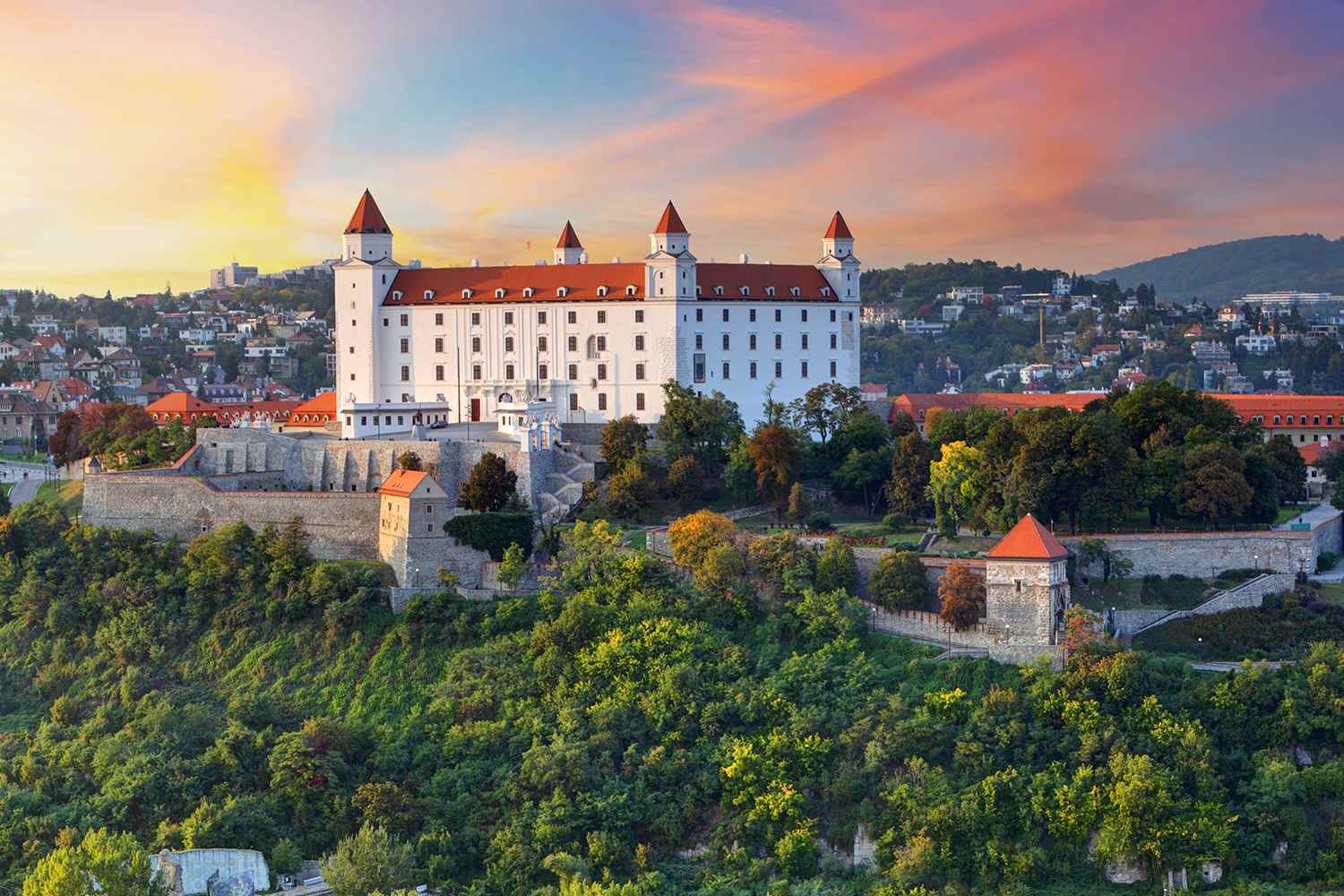 /Assets/CruiseGallery/Thumb/theromanticdanube_Bratislava_ss157235420_Bratislavacastle_gallery.jpg